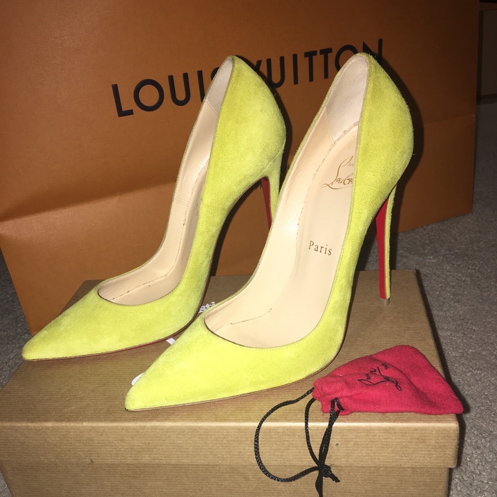 CHRISTIAN LOUBOUTIN Yellow Suede So Kate 120 Sz 8